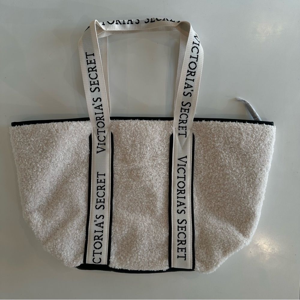 NWT Victorias Secret Faux Shearling Logo Tote Bag Cream Black